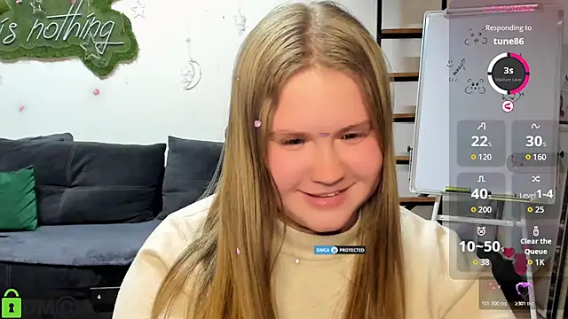 SnowQueen02 online show from 01/18/26, 10:46