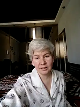 AvaSwan5354 online show from 04/05/26, 08:10