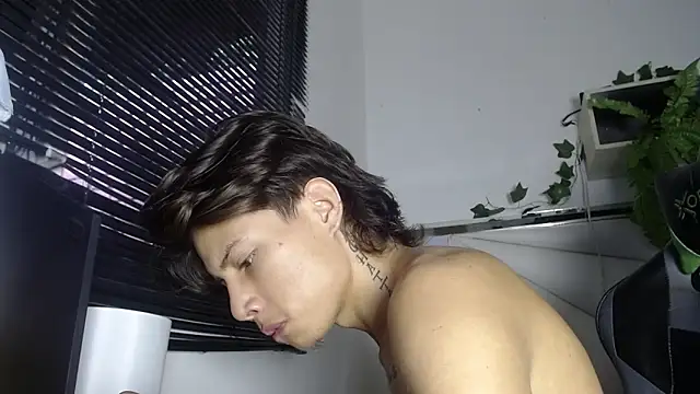 Snapshot of Didi_hard chatting on 02/24/26, 08:42 Didi hard online show from 02/24/26, 08:42