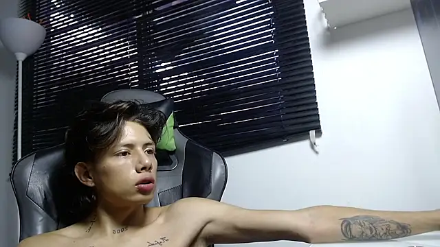 Snapshot of Didi_hard chatting on 02/03/26, 08:14 Didi hard online show from 02/03/26, 08:14