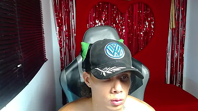 Snapshot of Didi_hard chatting on 02/14/26, 10:21 Didi hard online show from 02/14/26, 10:21