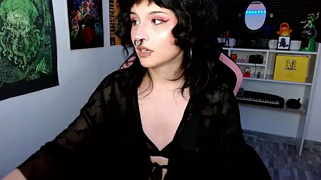 neena nyx  online show from 06/14/26, 12:07