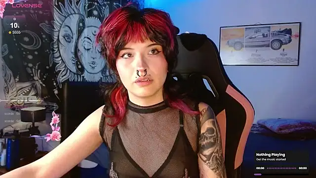 Snapshot of neena_nyx_ chatting on 02/09/26, 11:14 neena nyx online show from 02/09/26, 11:14