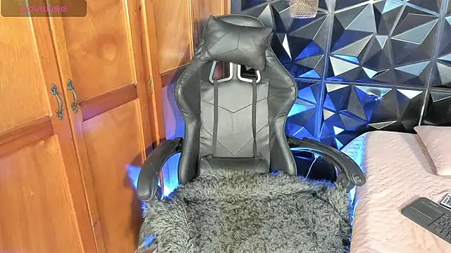 Snapshot of liia_marin chatting on 02/02/26, 04:44 liia marin online show from 02/02/26, 04:44