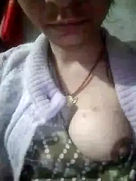 Snapshot of Nasrjfjfjy5578 chatting on 02/05/26, 07:32 Nasrjfjfjy5578 online show from 02/05/26, 07:32