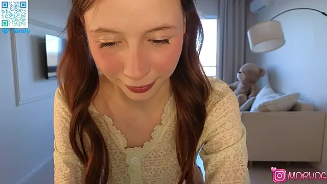 delorathecookiee online show from 03/24/26, 04:12
