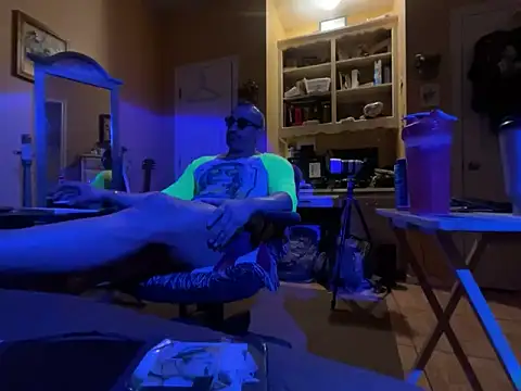 daddydonkey84 online show from 03/12/26, 04:40