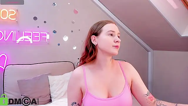 Snapshot of Stella_Soul chatting on 02/13/26, 09:20 Stella Soul online show from 02/13/26, 09:20