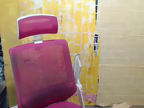 Snapshot of JuicyFoxCock chatting on 05/13/26, 12:34 JuicyFoxCock online show from 05/13/26, 12:34