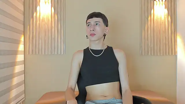 lian cameron online show from 02/18/26, 03:48