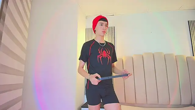 lian cameron online show from 03/31/26, 03:52