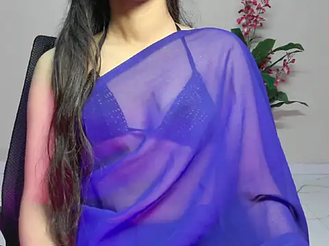 Saanvi 01 online show from 02/01/26, 04:33