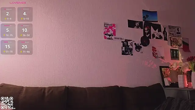 Kendaliby  online show from 03/12/26, 01:44