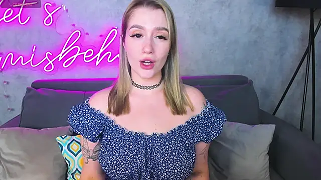 Viickie Nelsson online show from 04/06/26, 09:43