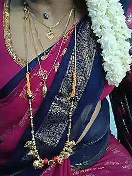 Snapshot of Niharitha chatting on 06/23/26, 04:10 Niharitha online show from 06/23/26, 04:10