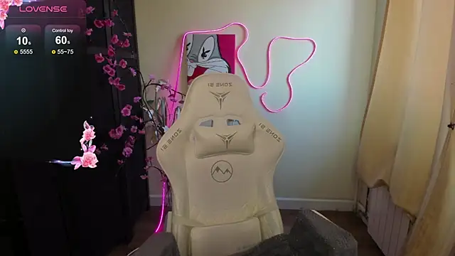 EmberVexen online show from 02/15/26, 07:51