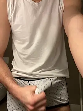 tip4sexxx online show from 02/05/26, 10:22