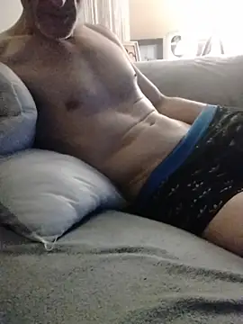 bigcocksimon26 online show from 06/03/26, 11:20