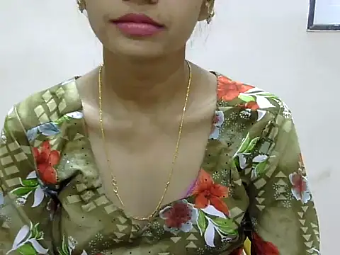 Snapshot of Kulsum_S chatting on 05/07/26, 01:36 Kulsum S online show from 05/07/26, 01:36