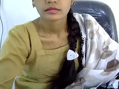 Kulsum S online show from 03/04/26, 08:22