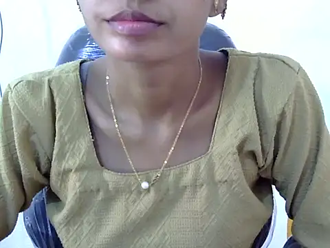 Kulsum S online show from 03/11/26, 10:42