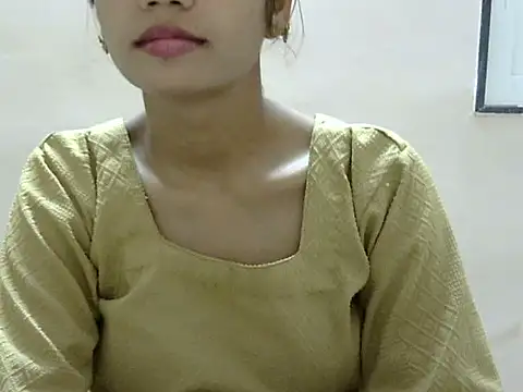 Snapshot of Kulsum_S chatting on 06/20/26, 01:27 Kulsum S online show from 06/20/26, 01:27