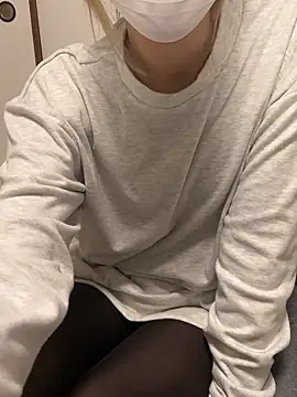 Snapshot of yui__yuichan chatting on 02/03/26, 02:33 yui yuichan online show from 02/03/26, 02:33