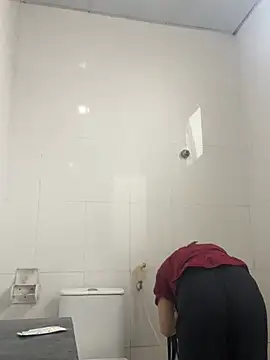 Lyn-be99 online show from 02/17/26, 09:17