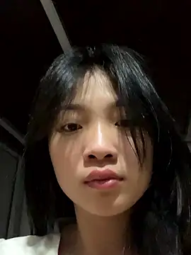 Lyn-be99 online show from 04/06/26, 01:45