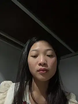 Lyn-be99 online show from 03/17/26, 12:57