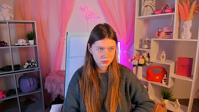 CelestineMauriac online show from 02/14/26, 06:19