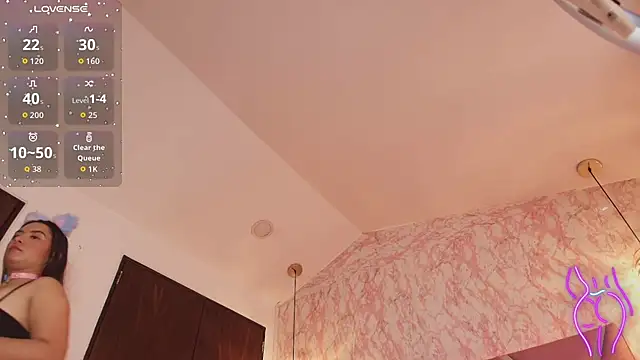 SOPHIIE LUX  online show from 03/03/26, 07:21