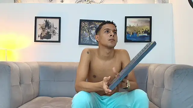 Sexy boys hell2 online show from 02/13/26, 07:47