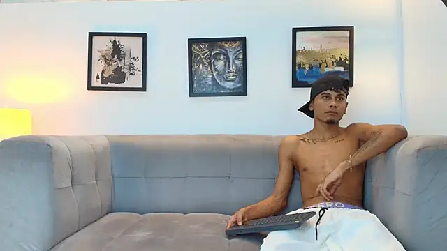 Sexy boys hell2 online show from 02/17/26, 07:44