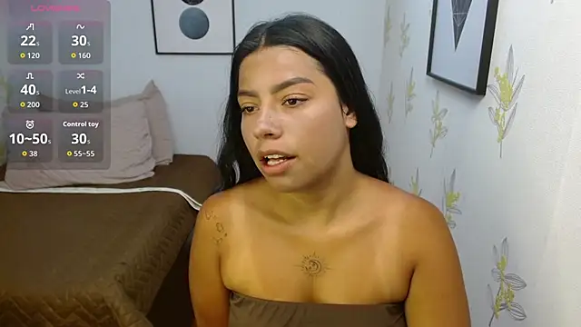 Laia white online show from 04/06/26, 11:33