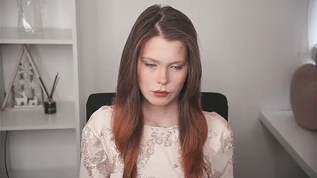 Snapshot of MarnieWootan chatting on 02/24/26, 04:35 MarnieWootan online show from 02/24/26, 04:35