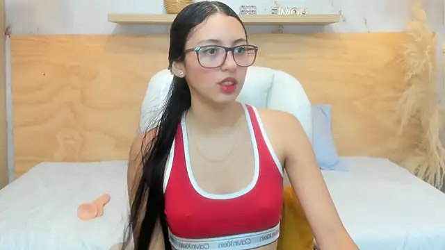 Lasira Thill online show from 02/13/26, 12:05