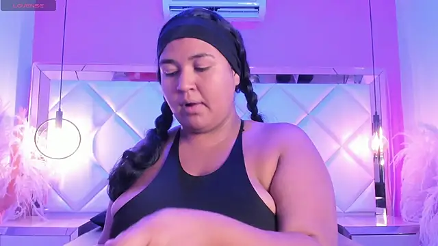 Dojaaiisha online show from 04/14/26, 12:59