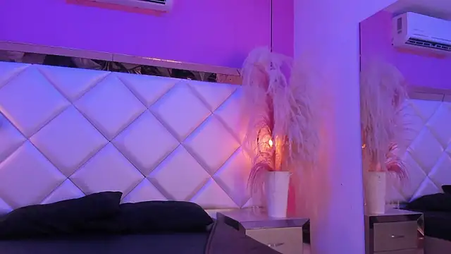 Dojaaiisha online show from 03/09/26, 11:52