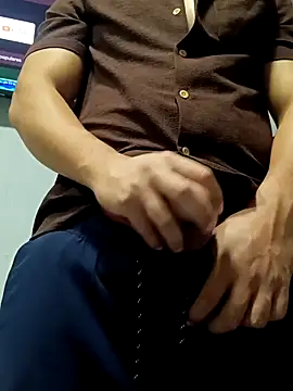 Ryzca online show from 04/19/26, 02:34