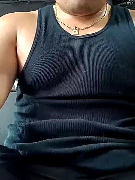Snapshot of Ryzca chatting on 06/01/26, 02:17 Ryzca online show from 06/01/26, 02:17