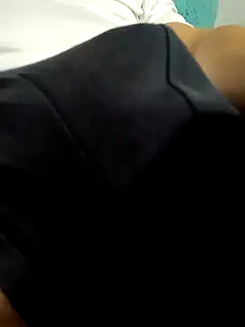 Snapshot of Ryzca chatting on 02/06/26, 06:48 Ryzca online show from 02/06/26, 06:48