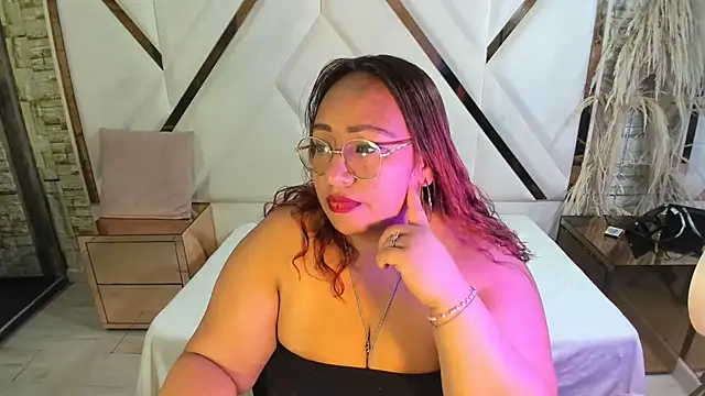 Shara Oz online show from 03/20/26, 03:29