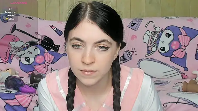 reze daisies online show from 04/17/26, 01:03