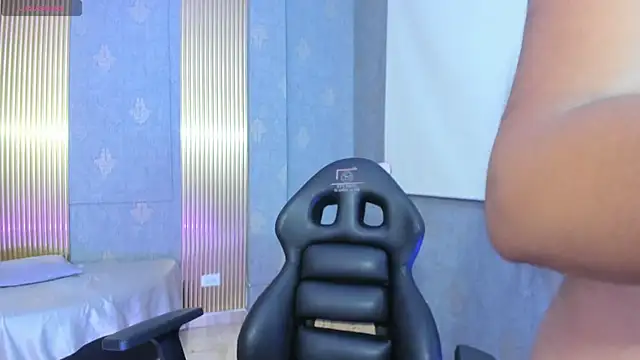 Laulin tay online show from 04/10/26, 03:13