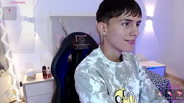 EVAN TAY online show from 02/11/26, 03:06