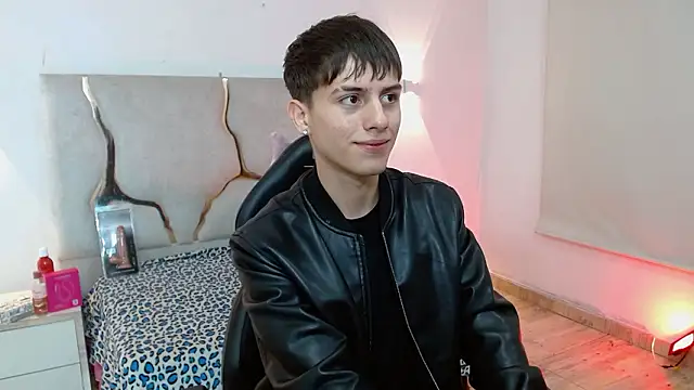 EVAN TAY online show from 02/24/26, 03:07