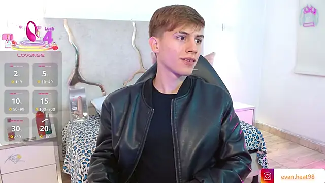 EVAN TAY online show from 04/01/26, 03:08