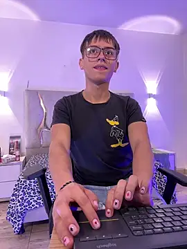 EVAN TAY online show from 02/01/26, 03:16