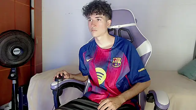 Snapshot of Johnny_cagee_ chatting on 02/26/26, 11:49 Johnny cagee online show from 02/26/26, 11:49